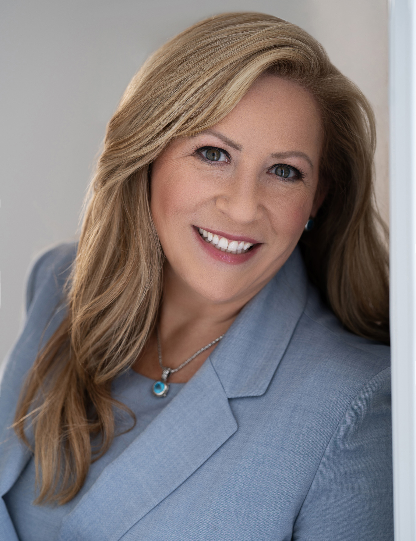 Agent Photo of Angela