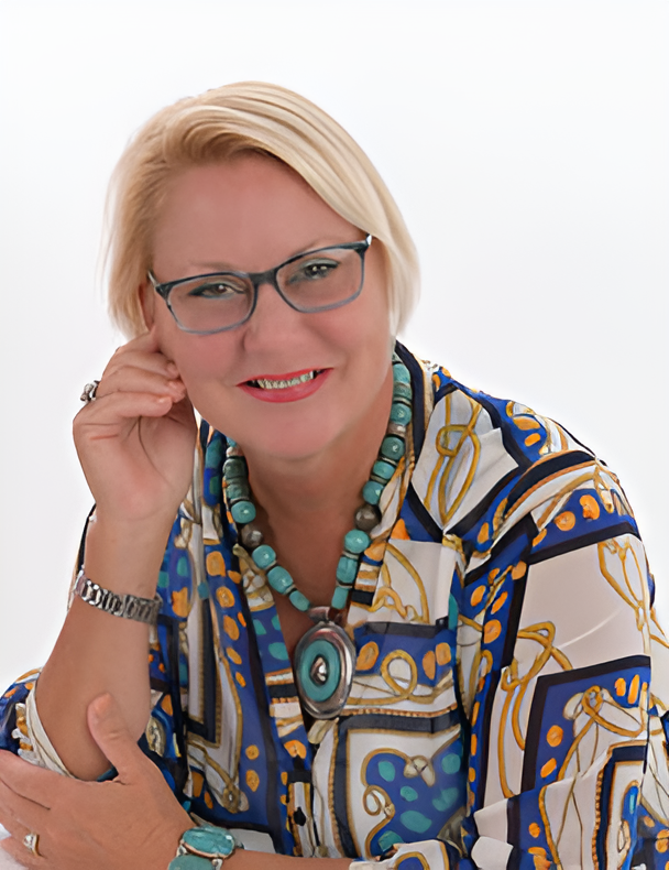 Agent Photo of Kelly