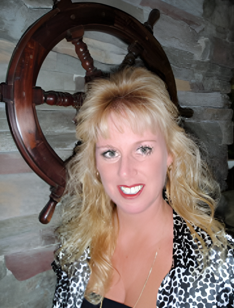 Agent Photo of Jennifer