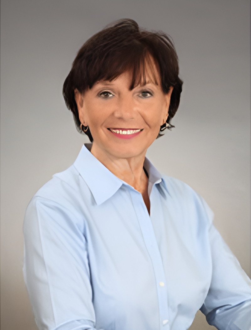 Tricia Agent Photo of Tricia