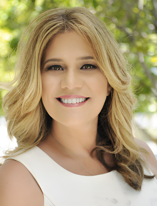 Agent Photo of Vivian