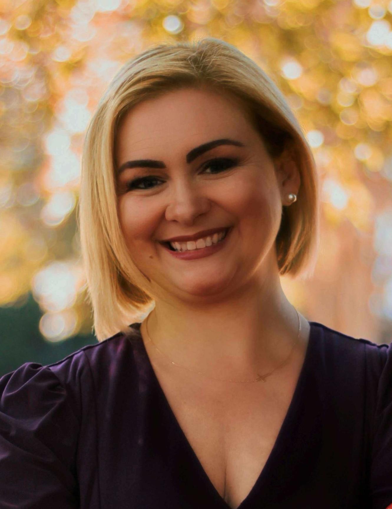Agent Photo of Myra
