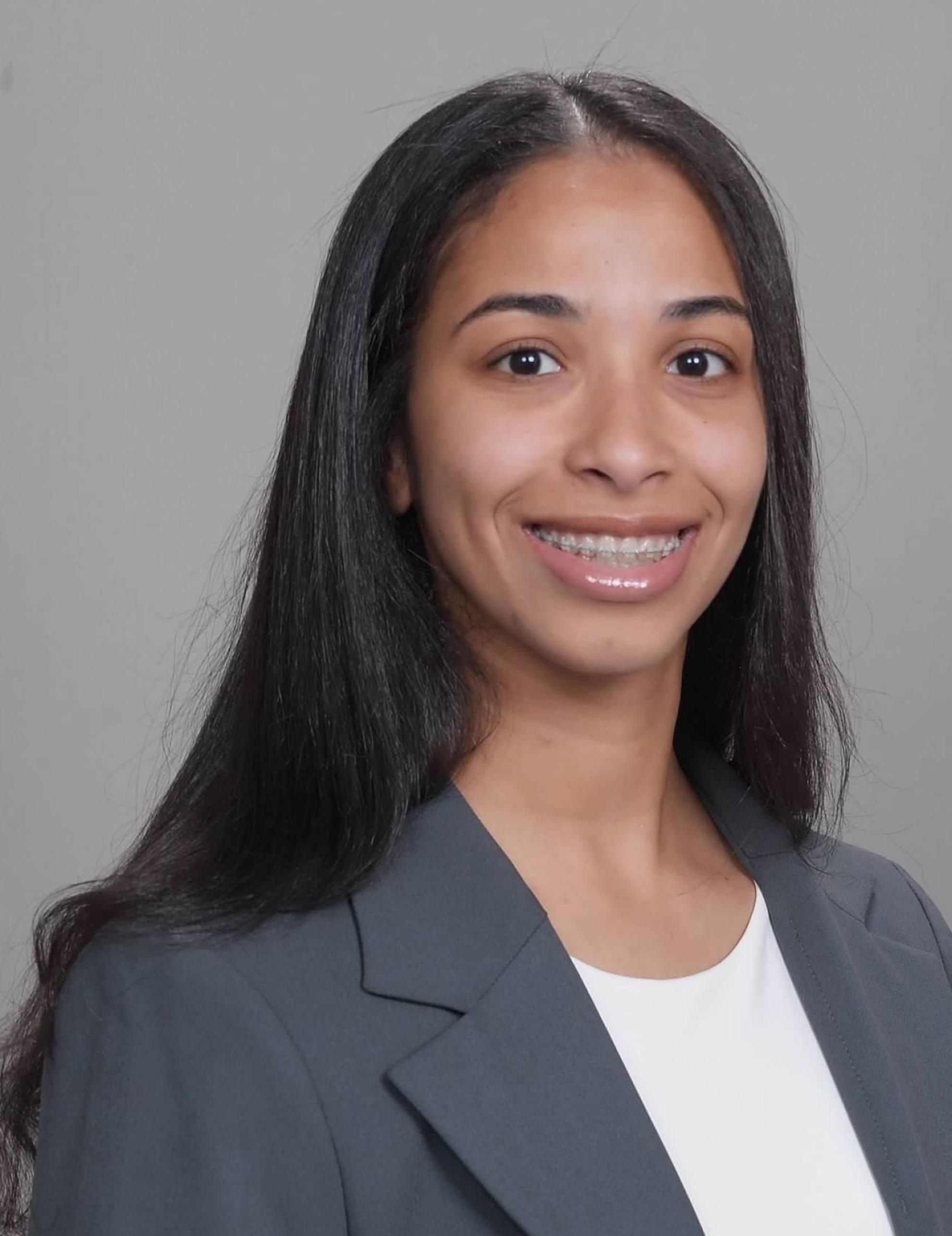 Agent Photo of Beverly