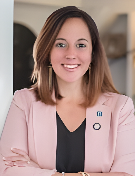 Agent Photo of Angela