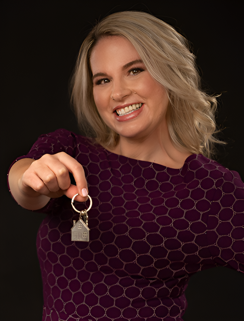 Agent Photo of Angela